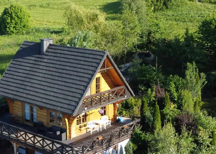 Dom Letnisowkowy Basiowka