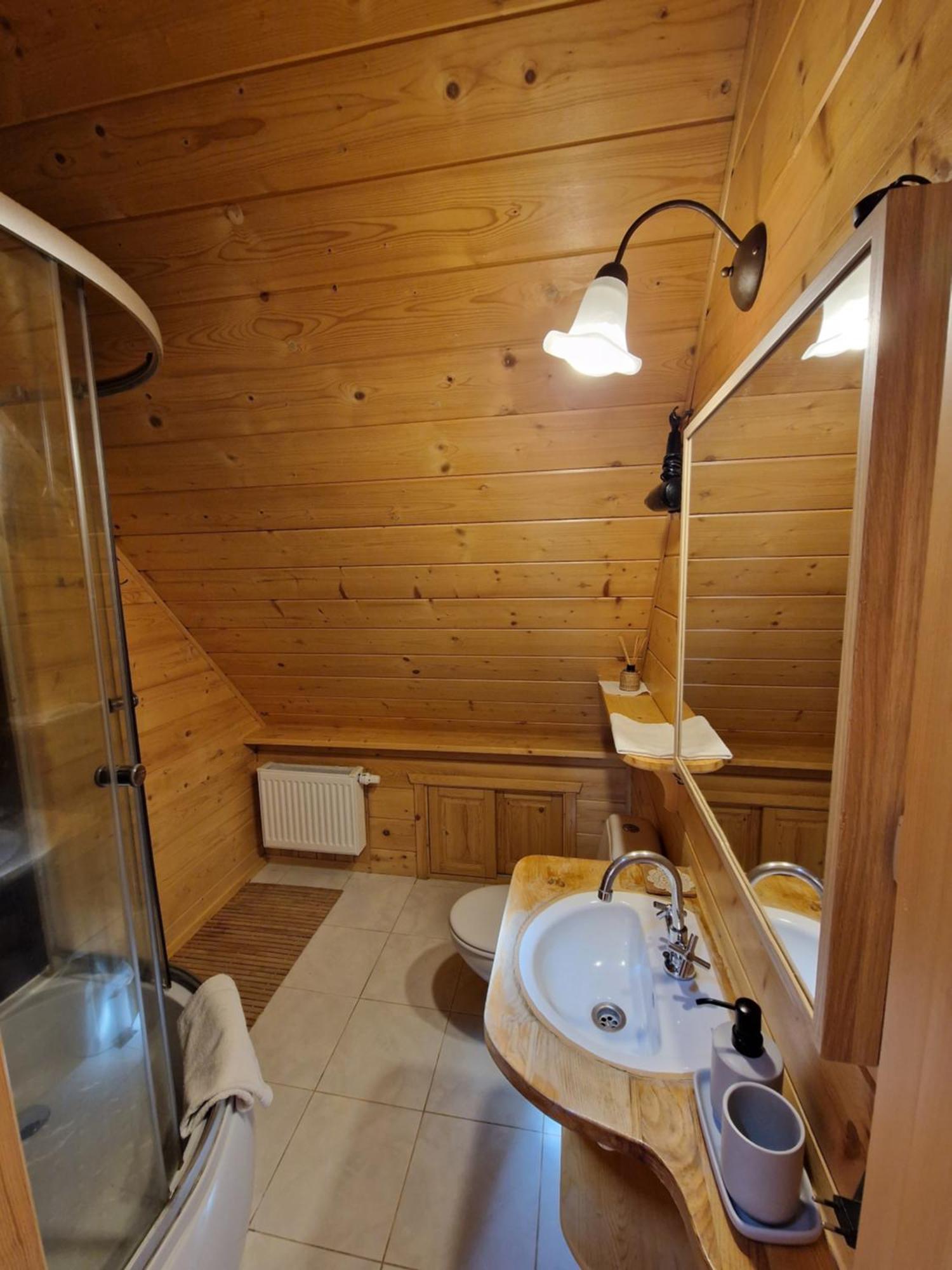 Holiday home Dom Letnisowkowy Basiowka *