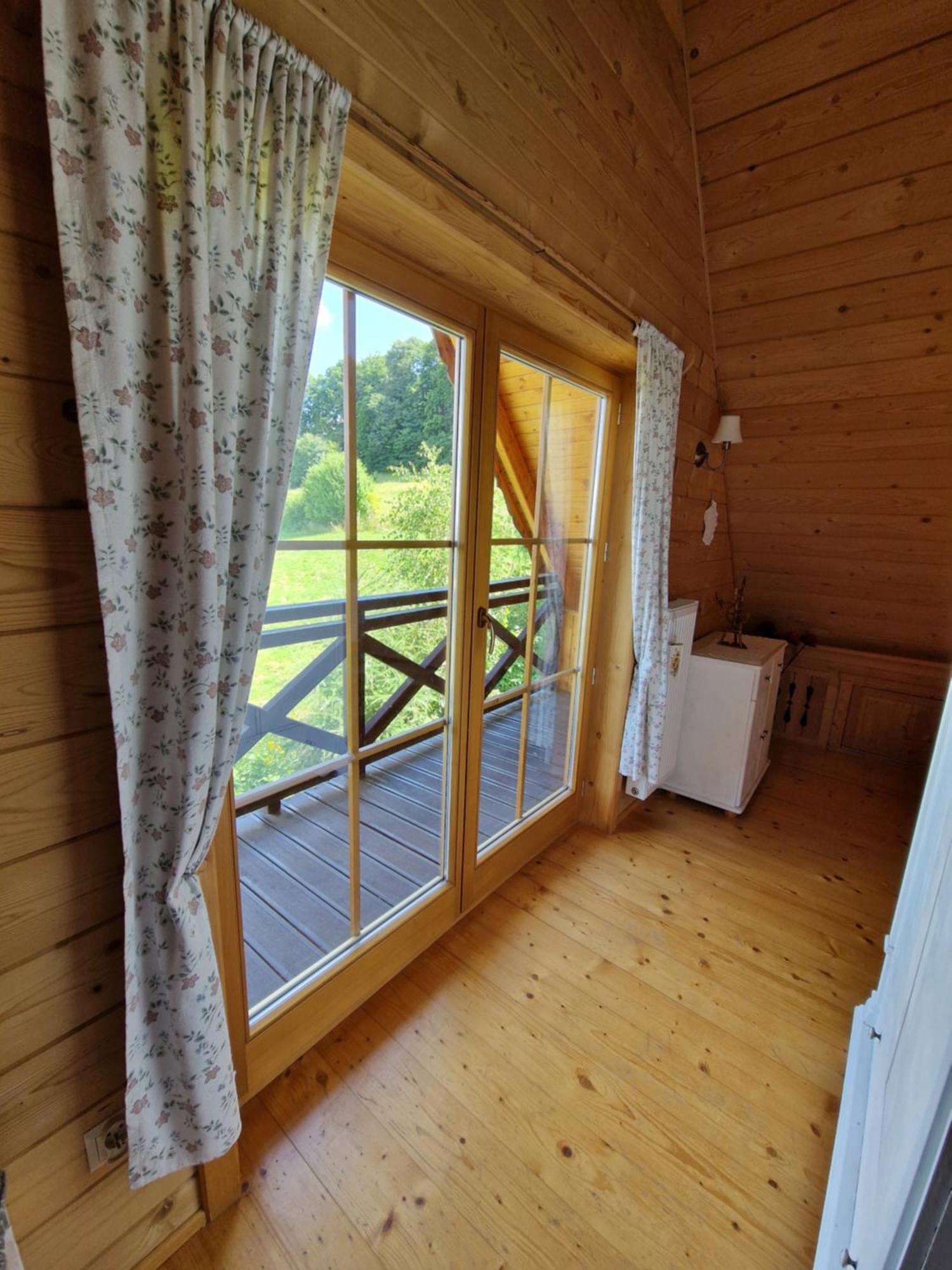 Holiday home Dom Letnisowkowy Basiowka