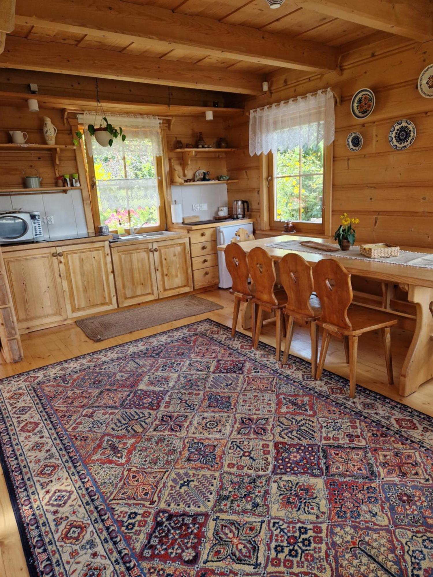 Dom Letnisowkowy Basiowka